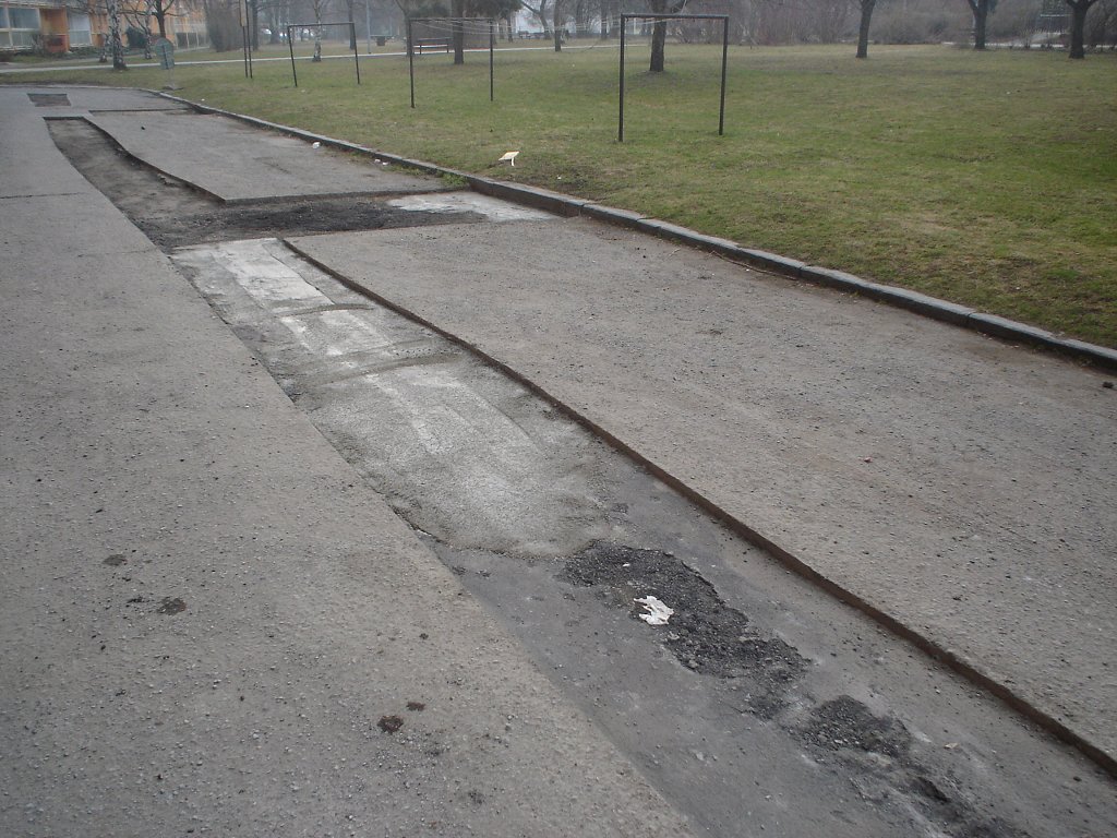 img00021.jpg
