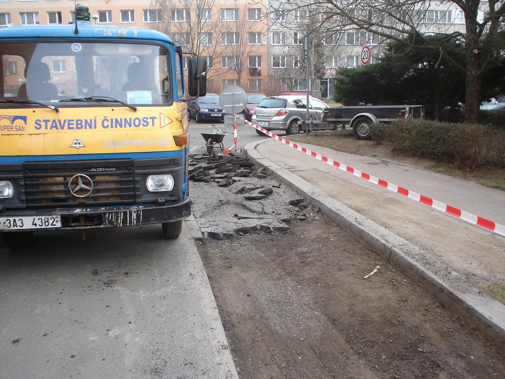 img00025.jpg